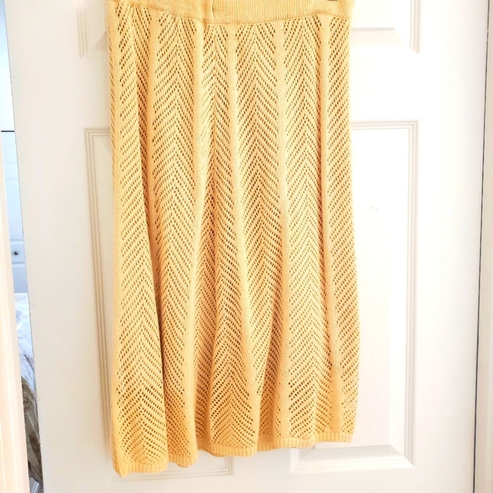 Liz Claiborne Gold Midi A-Line Skirt